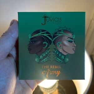 Four quad makeup palette green tones